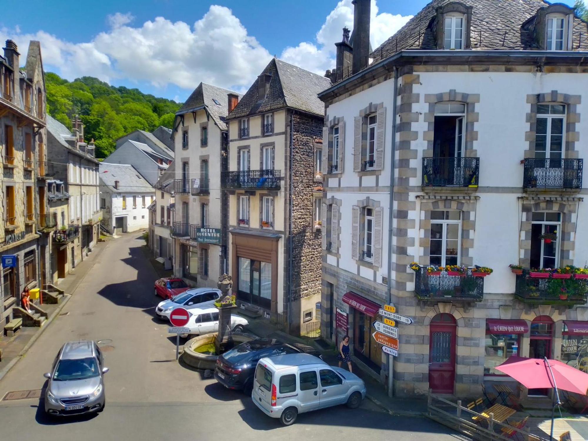 Les Arvernes Rochefort-Montagne Dış mekan fotoğraf